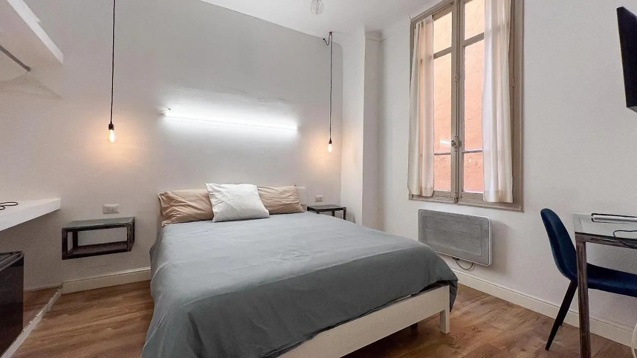 Chambre Moderne, Proche Monaco Beausoleil France