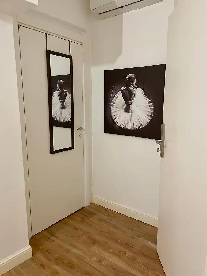 Chambre Moderne, Proche Monaco Beausoleil Guest house